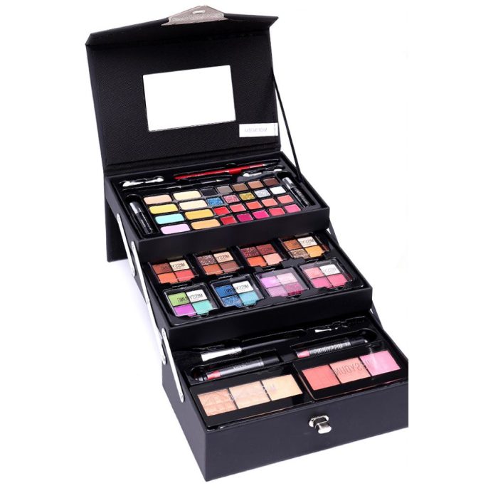 Buy Professional Cosmetics Set » Send Love Zimbabwe - Online Gift Shop